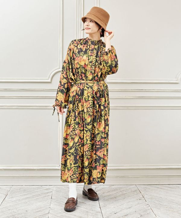 Vintage European Like Dress Vintage European Like Dress
