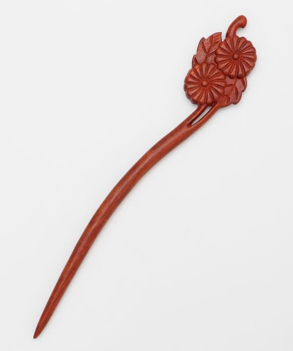 Wooden Floral Kanzashi Hair Stick - Ametsuchi