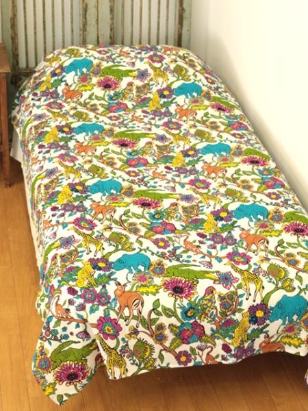 Earthy Multi Cloth Bed Cover