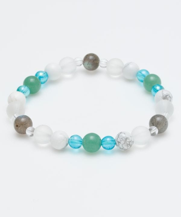 SAZANAMI - White Howlite Bracelet
