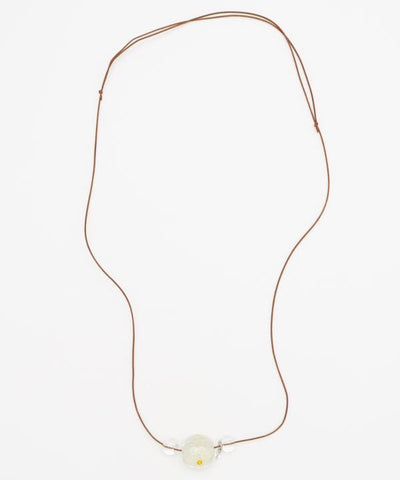 Halskette mit Glasblumen-Anhänger