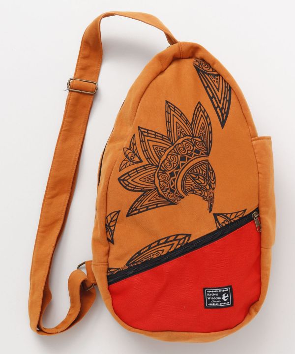 Damasquinado-inspirierte One-Shoulder-Tasche