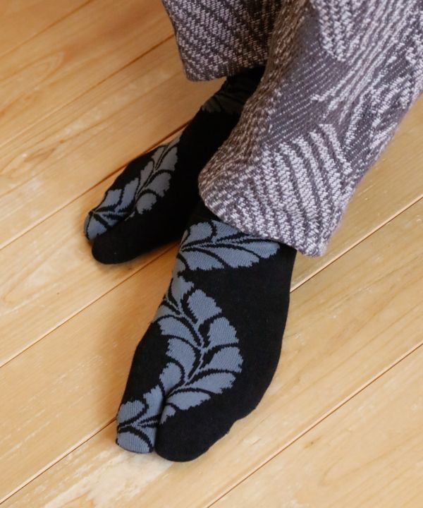 TABI Socks - FUJIWA-MON KURO 25-28cm