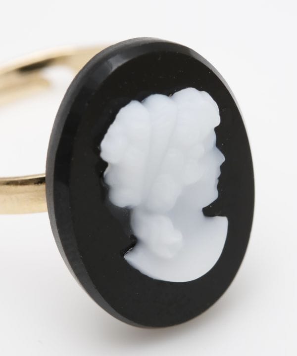 Cameo Glass Ring