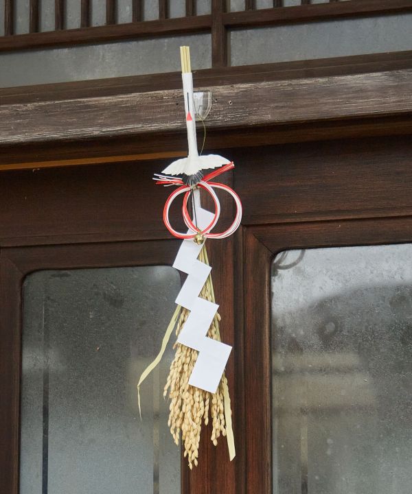 New Year Decoration - 鶴 Home Decor by 岩座 - Ametsuchi