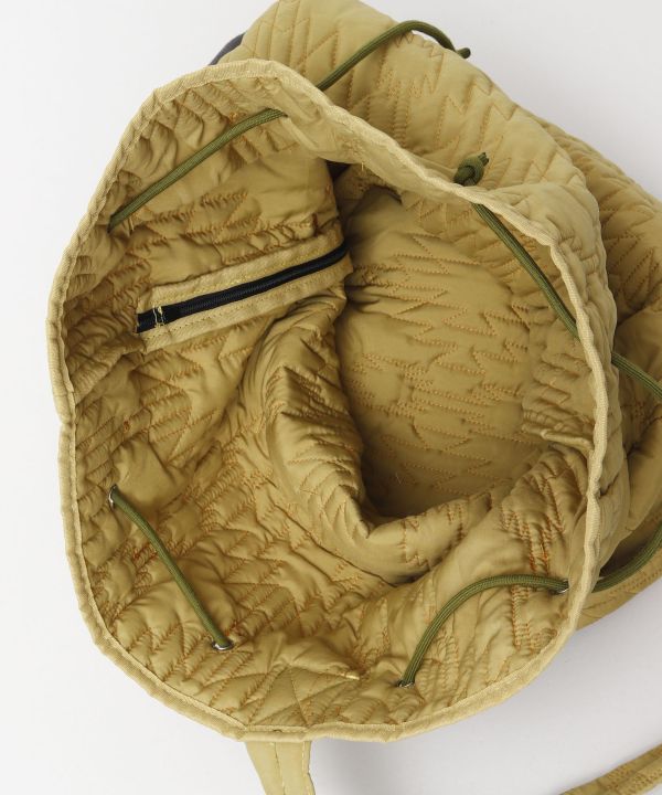 NOMADY Quilted Shoulder Bag