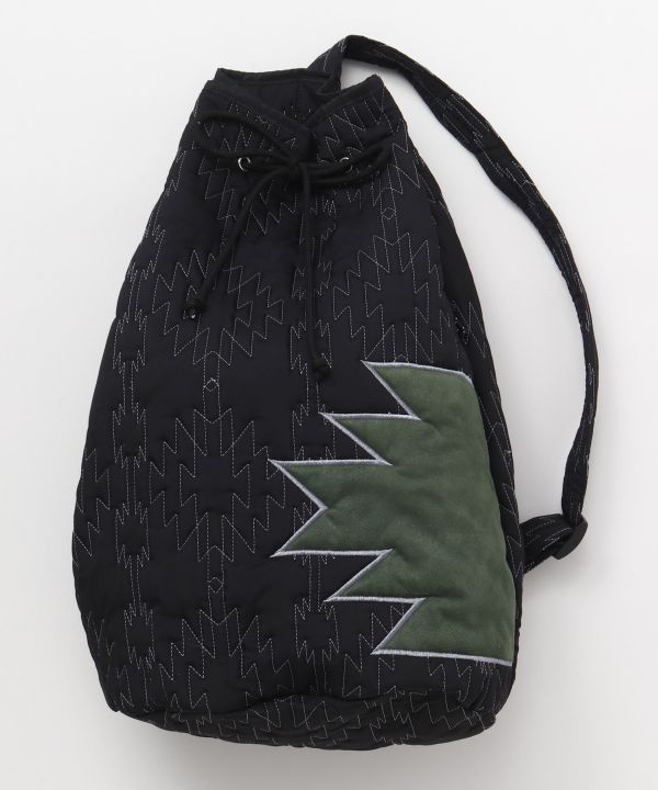 NOMADY Quilted Shoulder Bag