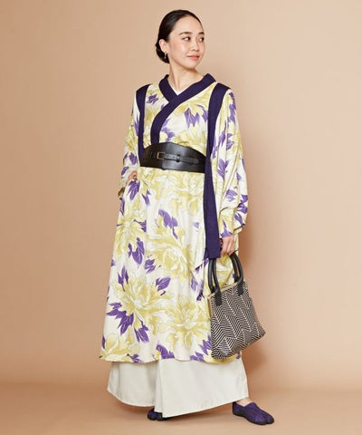 BOTAN-DUKUSHI - Vestido tipo kimono