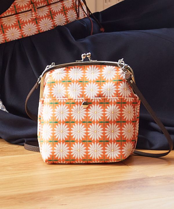 Showa Retro - Gamaguchi Clasp Shoulder Bag