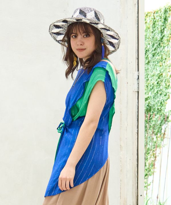 Bi Color Sleeveless Top