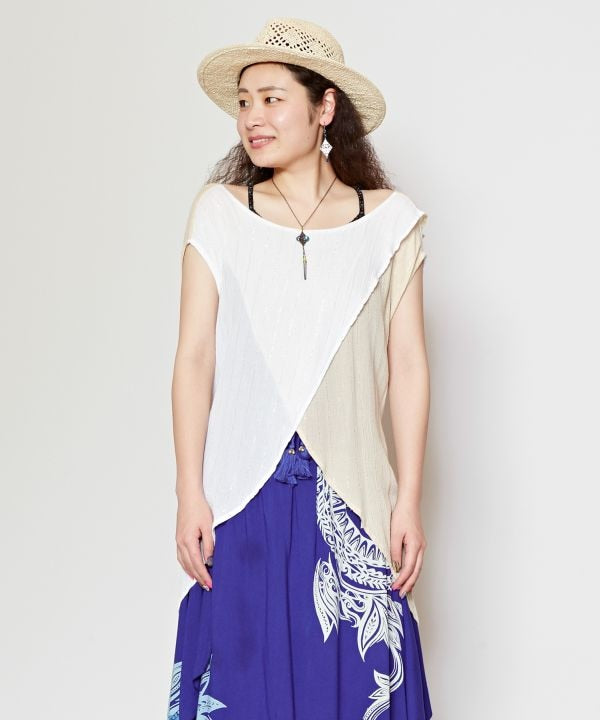 Bi Color Sleeveless Top