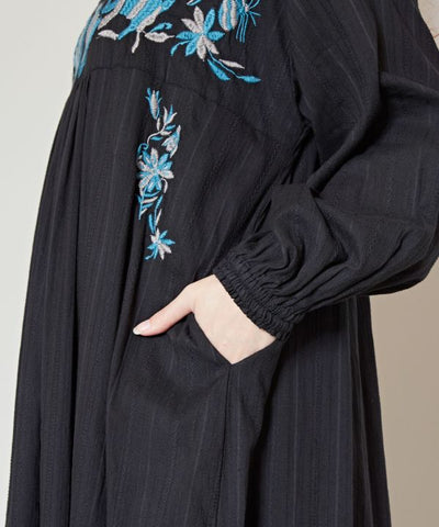 Otomi Embroidery Dress