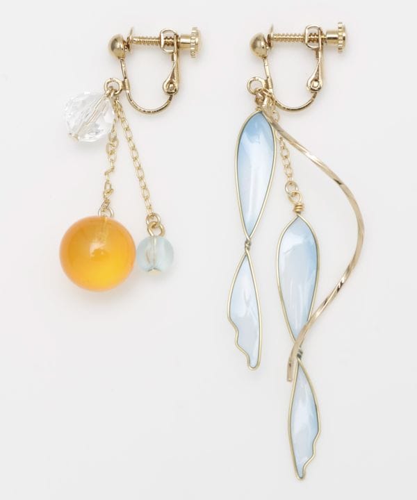 Yu-Yu Kingyo Clip Earrings