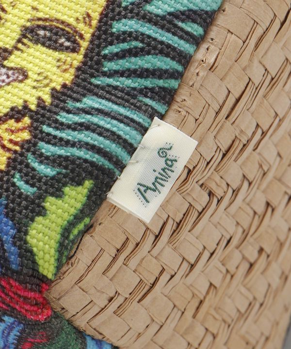 Amina x PLOY KASOM Pouch