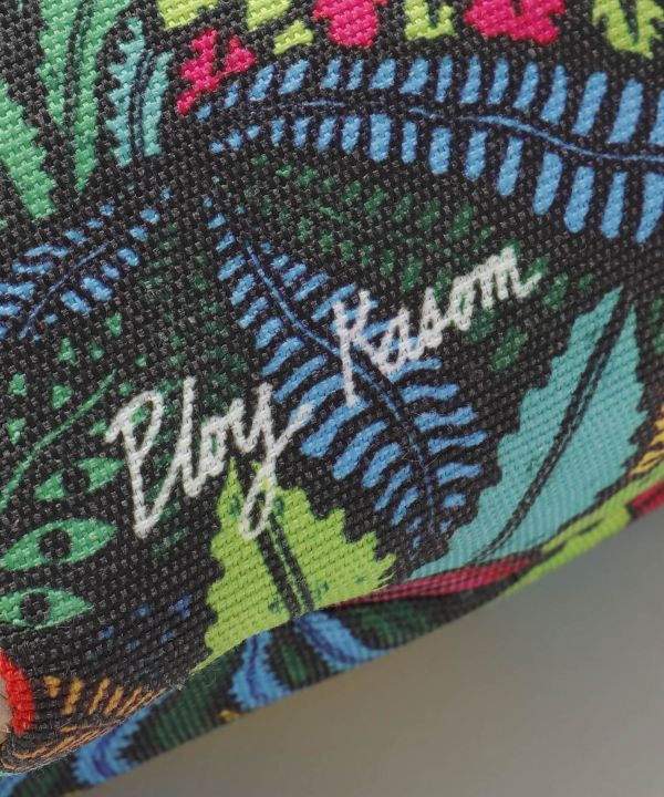 Amina x PLOY KASOM Pouch