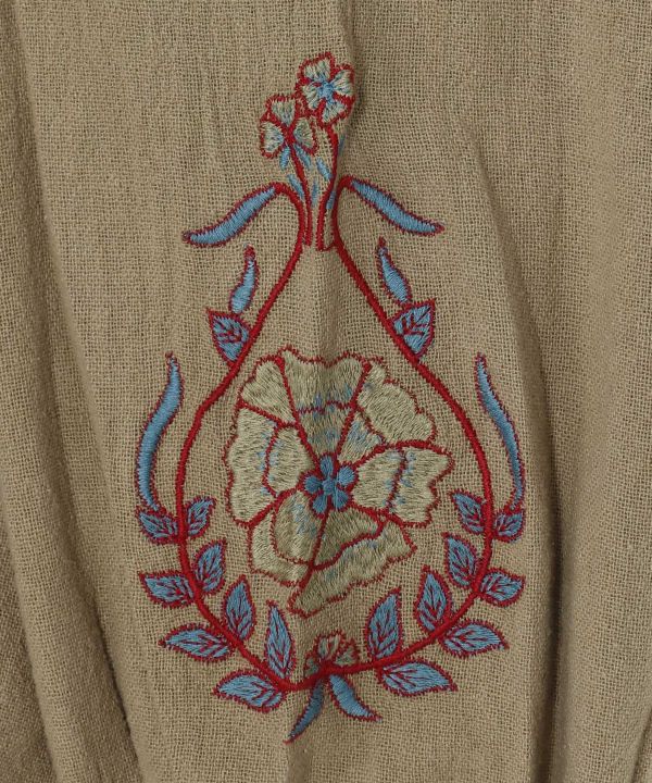 Floral Embroidery Top