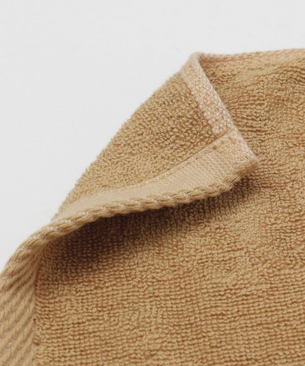 Amina x SUKKAMA Face Towel