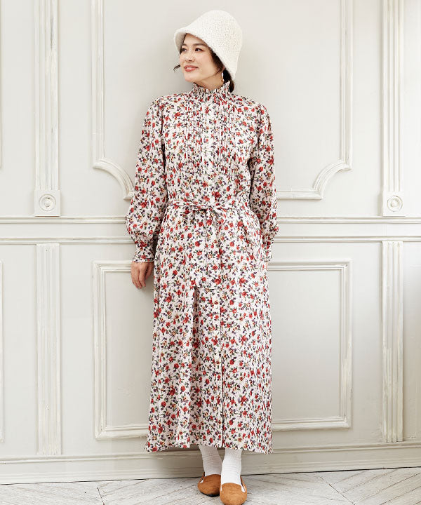 Bulgarisches Rosenkleid