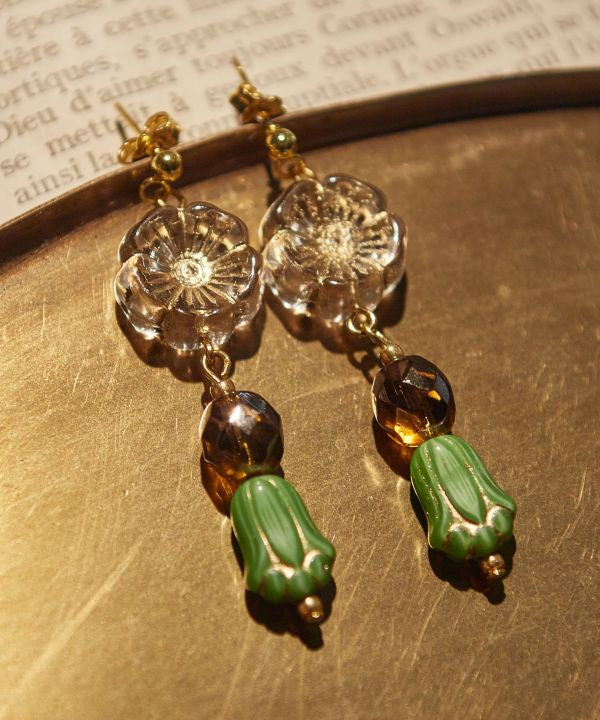 Czech Glass Retro Like FlowerEarrings