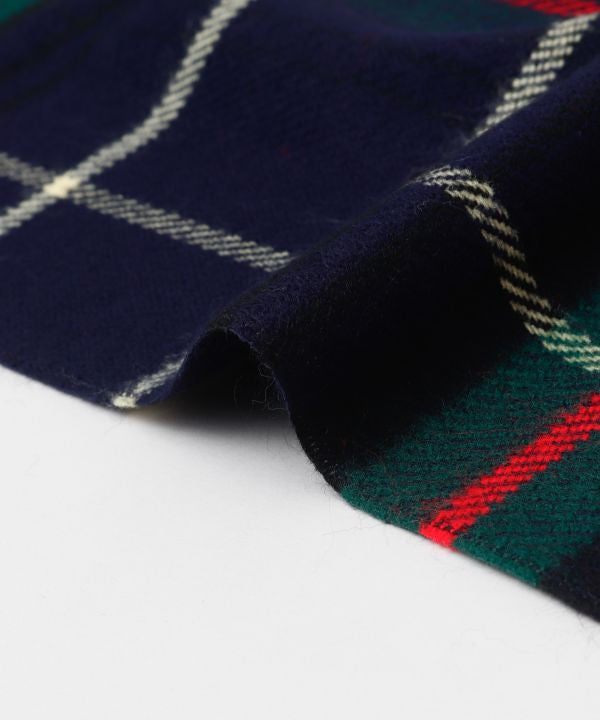Pierre Quioc Checkerred Scarf by 欧州航路 - Ametsuchi