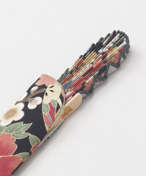 KAIKA - Japanese Motif Scallop Folding Fan