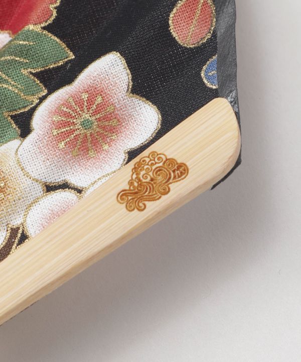 KAIKA - Japanese Motif Scallop Folding Fan