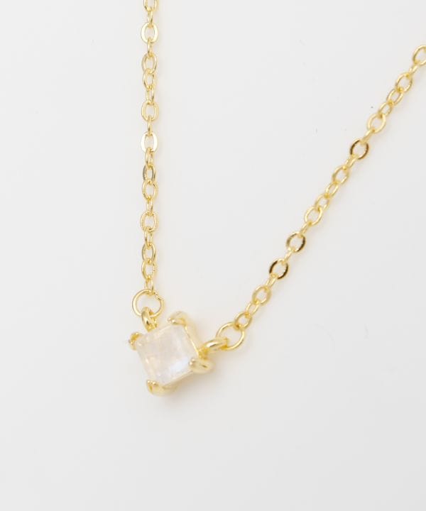 Kalung Batu Bulan Pelangi Potongan Persegi