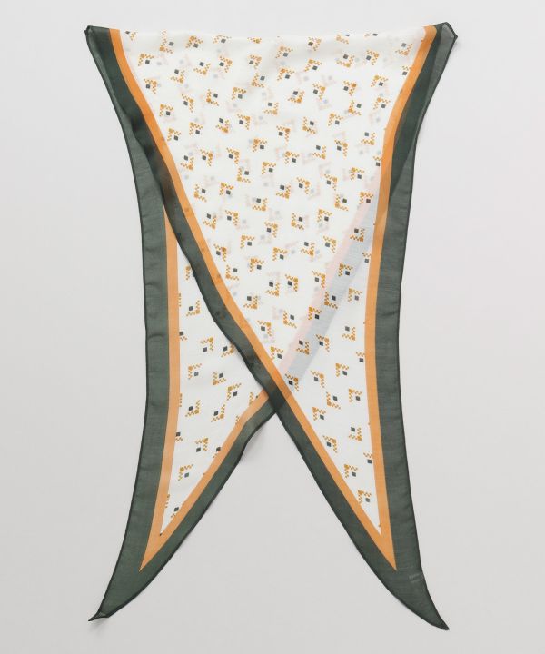 ダイヤモンドスカーフ