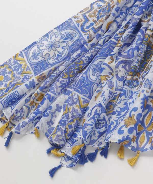 ผ้าพันคอลายดอกไม้