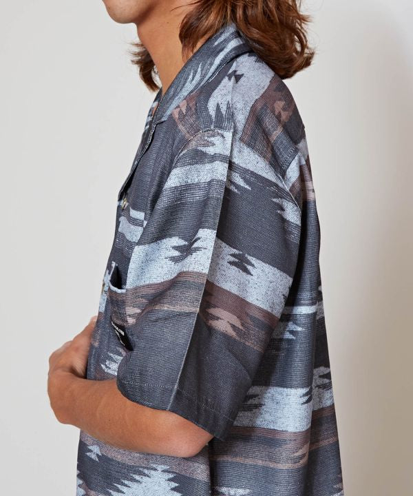 SURF＆Palms Bold Pattern Print Shirt