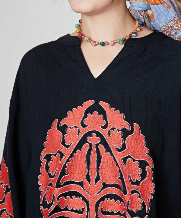 Embroidery Volume Sleeve Cotton Top