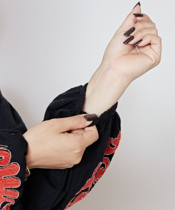 Embroidery Volume Sleeve Cotton Top