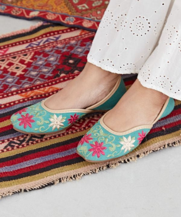 Botanical Embroidery Jutti Flats