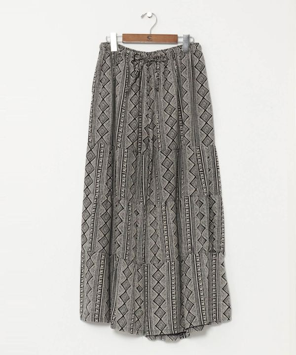 Geometric Pattern Wide Pants