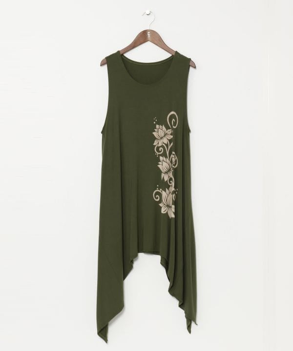 Lotus Print Effortless Sleeveless Top
