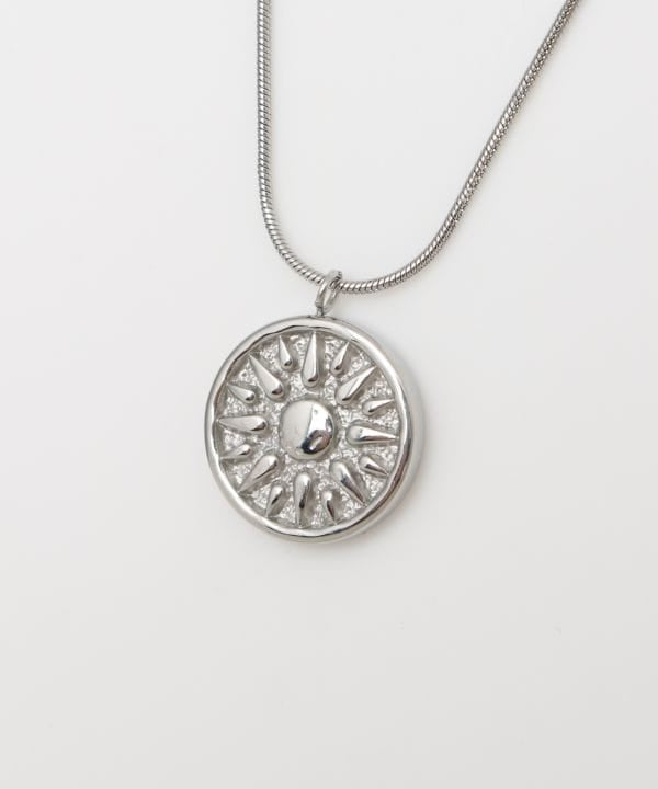 Minimalist Sun Pendant Necklace