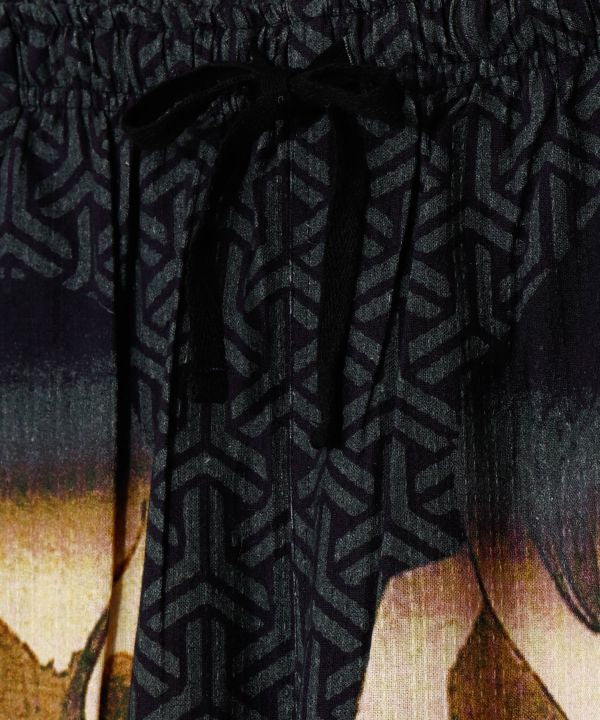 NIPPON ART Ukiyo-e Cropped Pants Pants & Shorts by Kaya - Ametsuchi
