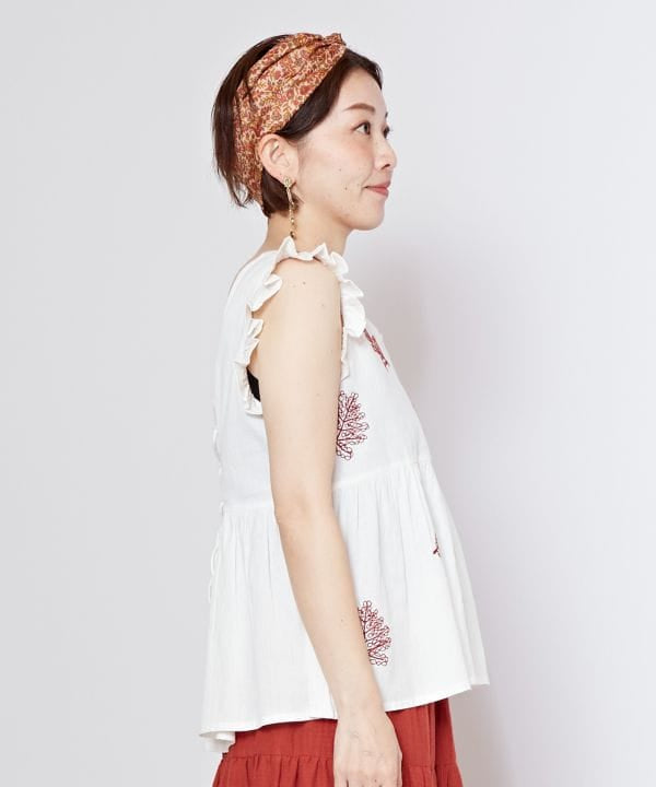 Chain Stitch Linen Blend Top