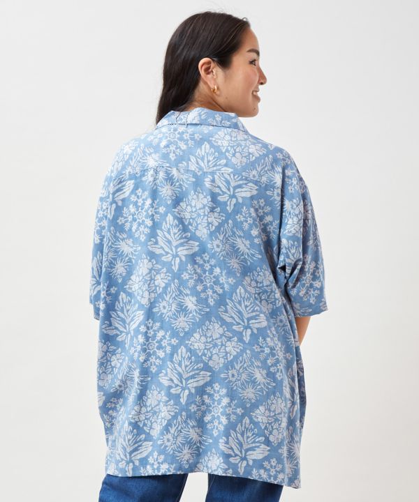 Hawaiian Quilt Pattern Shirt