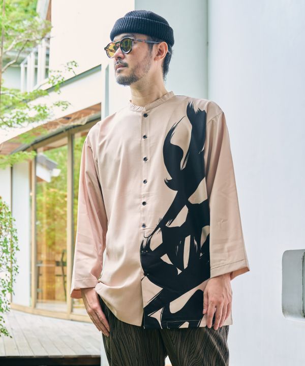 FUKUJIKAKU - Artistic Kanji Print Shirt