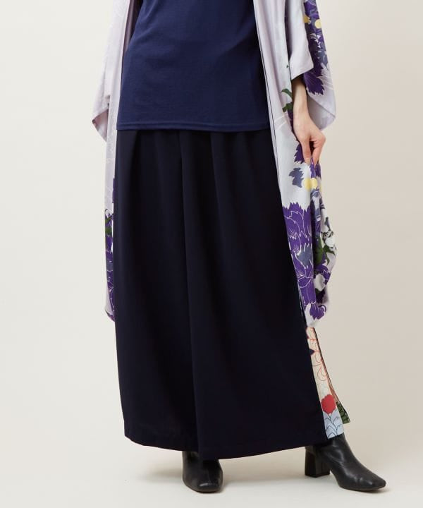 HANA ZAKARI - Hakama Seperti Celana