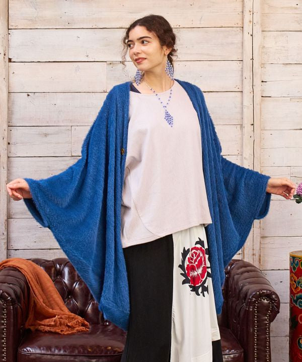Soft Fluffy Shaggy Cardigan by AMINA - Ametsuchi