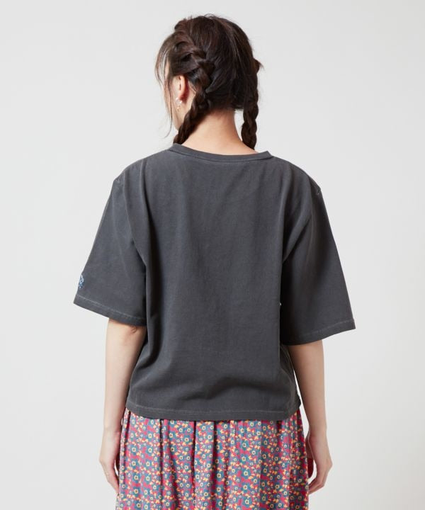 Vintage-Inspired 3/4 Sleeve T-Shirt