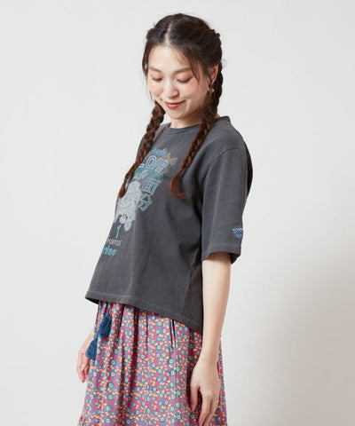 Vintage-Inspired 3/4 Sleeve T-Shirt