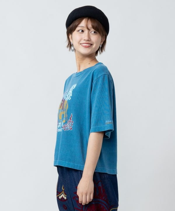Vintage-Inspired 3/4 Sleeve T-Shirt by AMINA - Ametsuchi