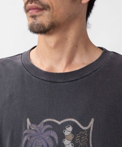Men's Vintage-Inspired 3/4 Sleeve T-Shirt by AMINA - Ametsuchi