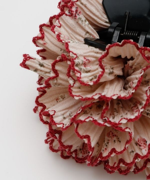 Flowery Lace Hair Clip