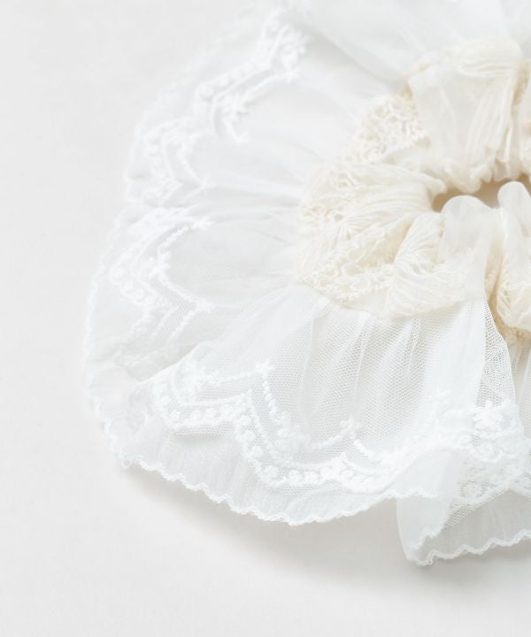 Double Stictch Scrunchie