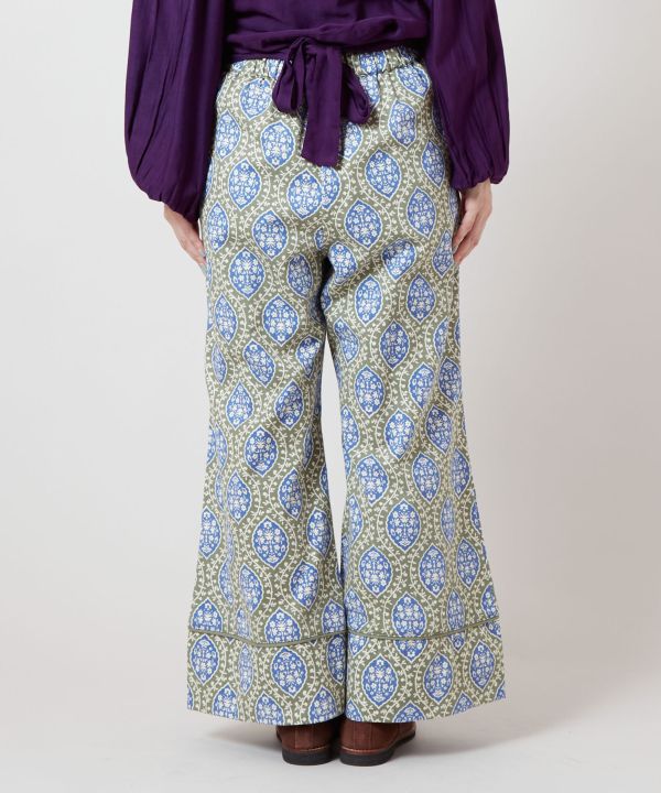 Elegant Bell-Bottom Pants for Women