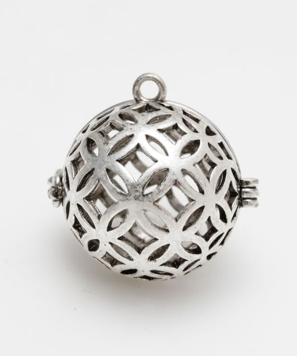 KISSHO TSUTSUMI - Auspice Charm Pendant